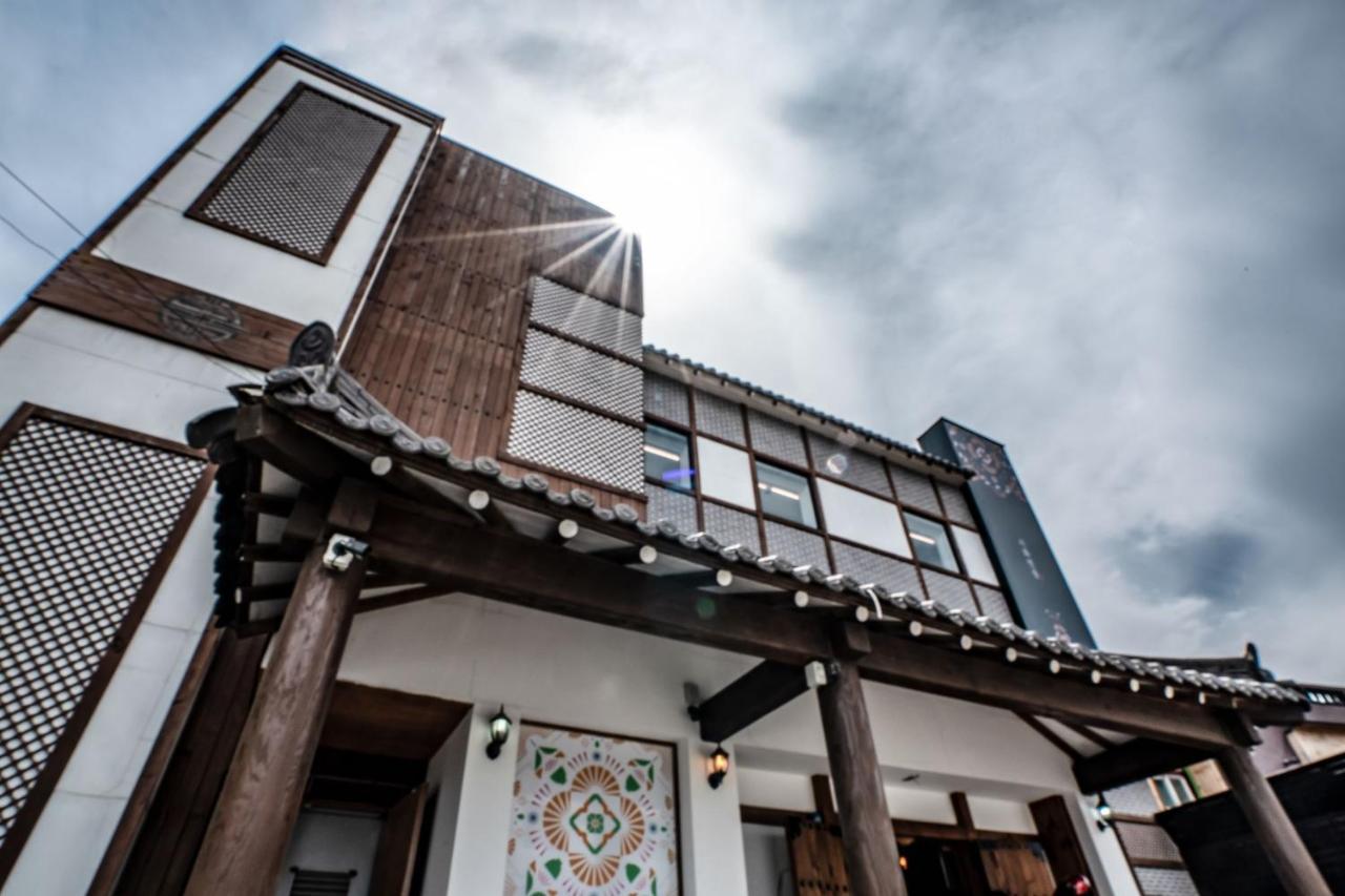 Hotelarrive Jeonju Sihwayeonpung Exterior foto